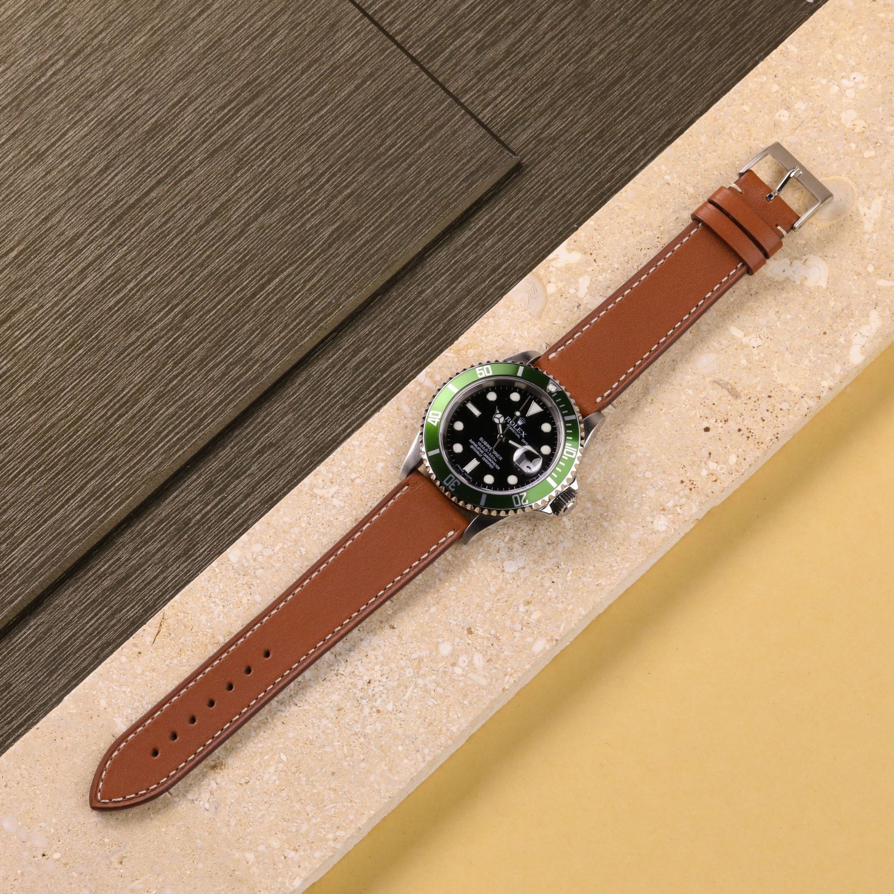 Saddle: Light Brown Calfskin Strap