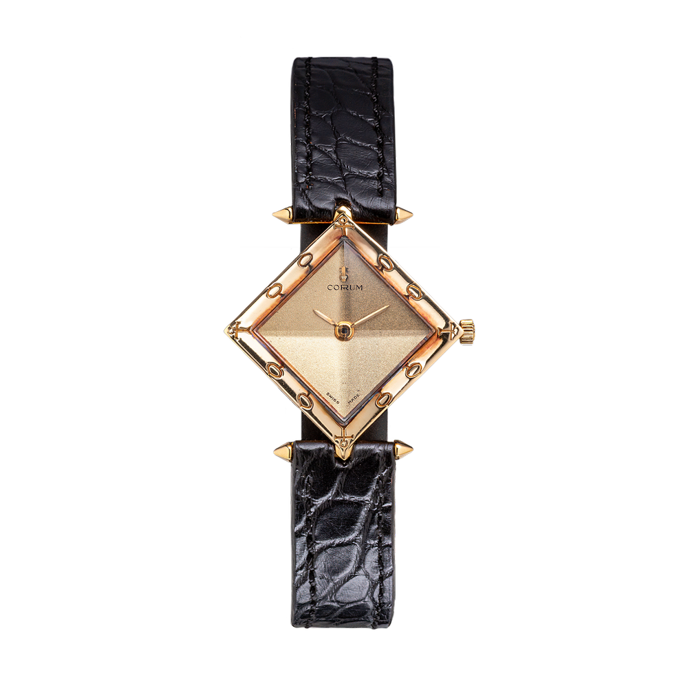 Corum "Pyramid" in Oro 18kt