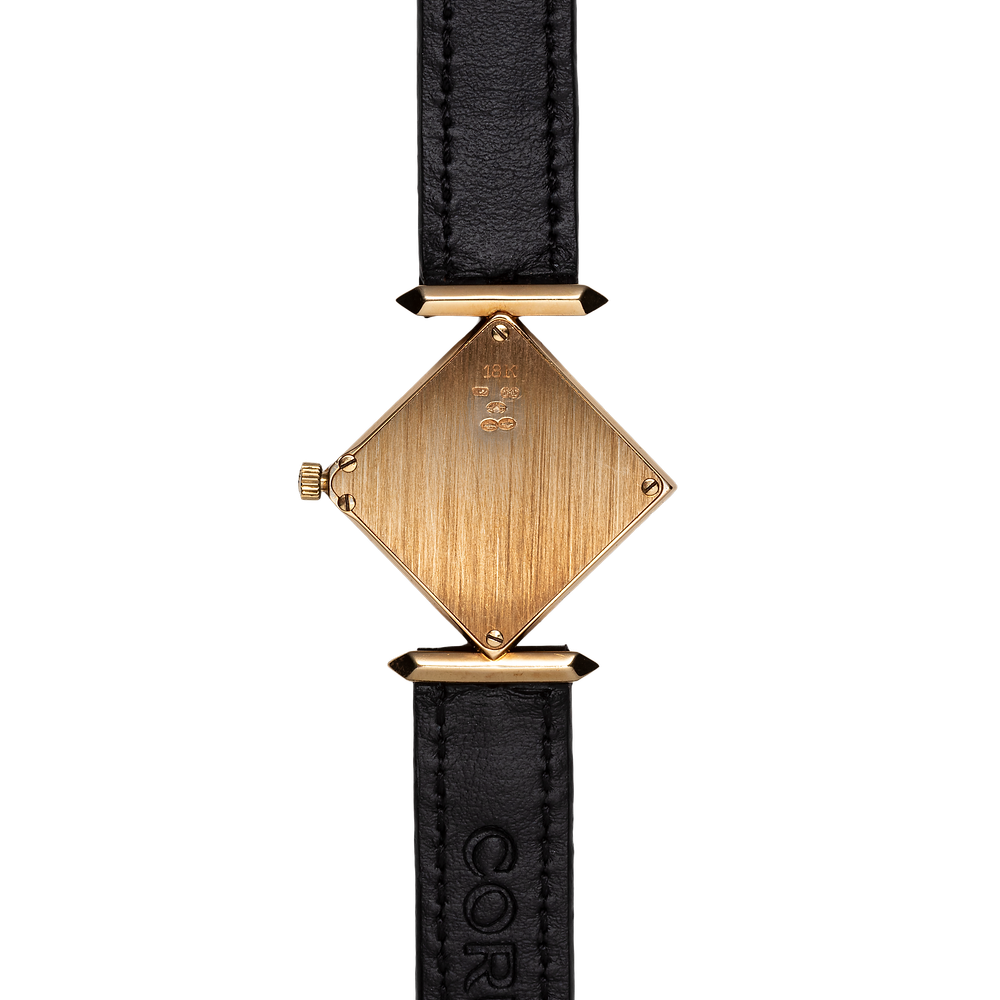 Corum "Pyramid" in Oro 18kt